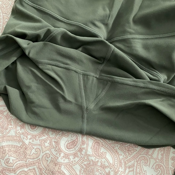 lululemon Get Centred Tight 25” - Picture 6 of 7